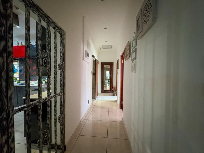 Brenthurst home for sale - Photo 8