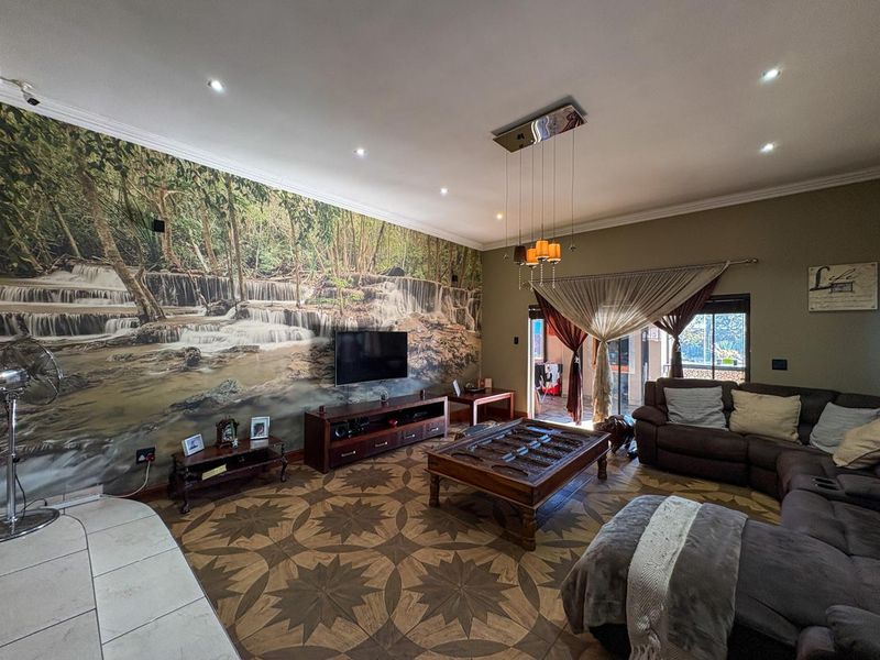 Brenthurst home for sale - Photo 6