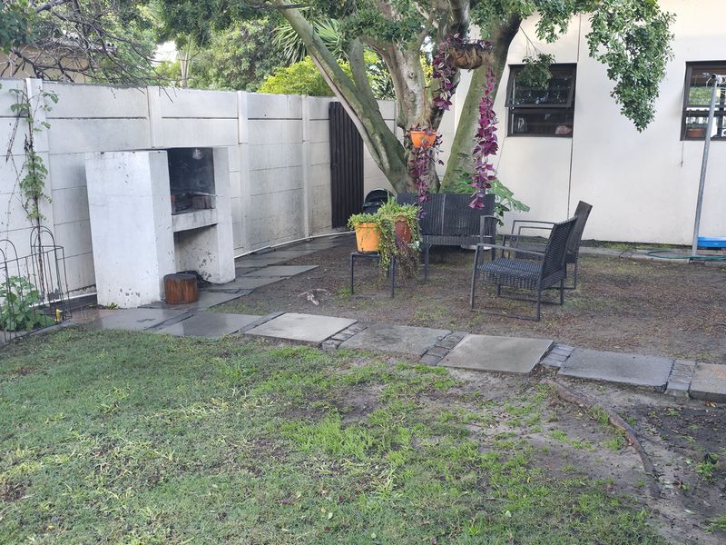 Spacious 1 Bedroom Cottage with Garden & Braai Area in Stellenberg - Photo 8