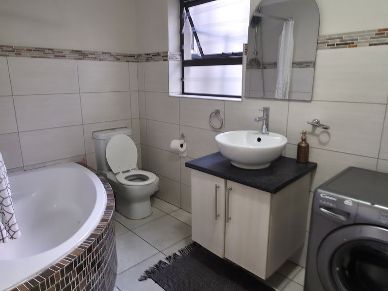 Spacious 1 Bedroom Cottage with Garden & Braai Area in Stellenberg - Photo 7