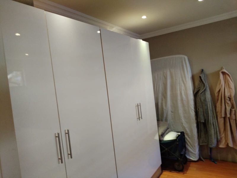 FOR SALE | Spacious 3-Bedroom Duplex in Secure Birchleigh Enclosed Area - Photo 8