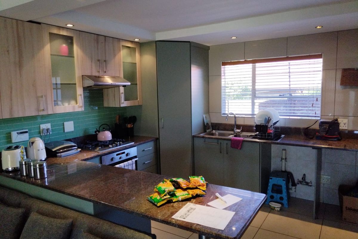 FOR SALE | Spacious 3-Bedroom Duplex in Secure Birchleigh Enclosed Area - Photo 3