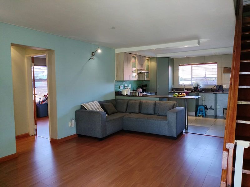 FOR SALE | Spacious 3-Bedroom Duplex in Secure Birchleigh Enclosed Area - Photo 2