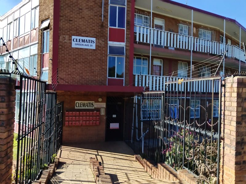 FOR SALE | Charming 1-Bedroom Flat in Kempton Park Ext 5 / Edleen - Photo 10
