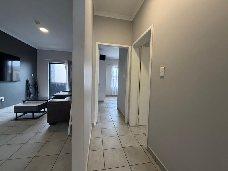 2 Bedroom 2 Bathroom Apartment For Rent - Photo 9