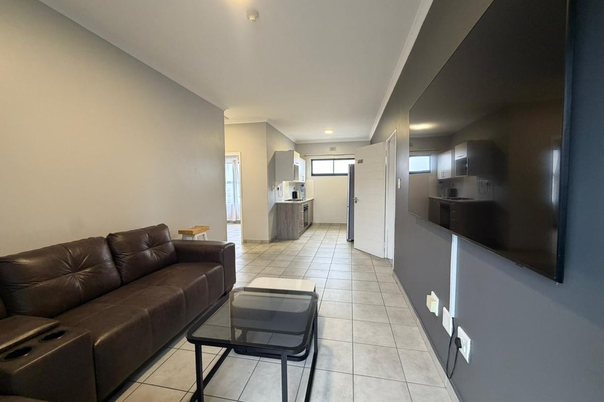 2 Bedroom 2 Bathroom Apartment For Rent - Photo 3