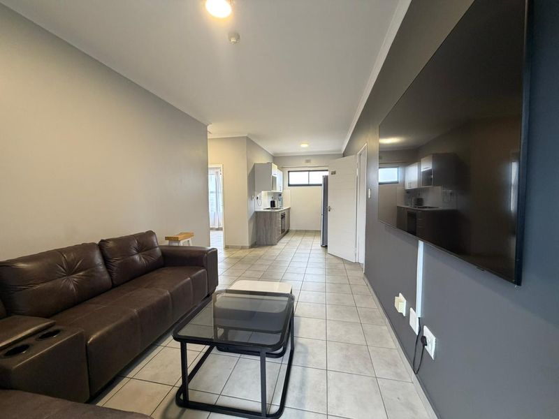 2 Bedroom 2 Bathroom Apartment For Rent - Photo 3