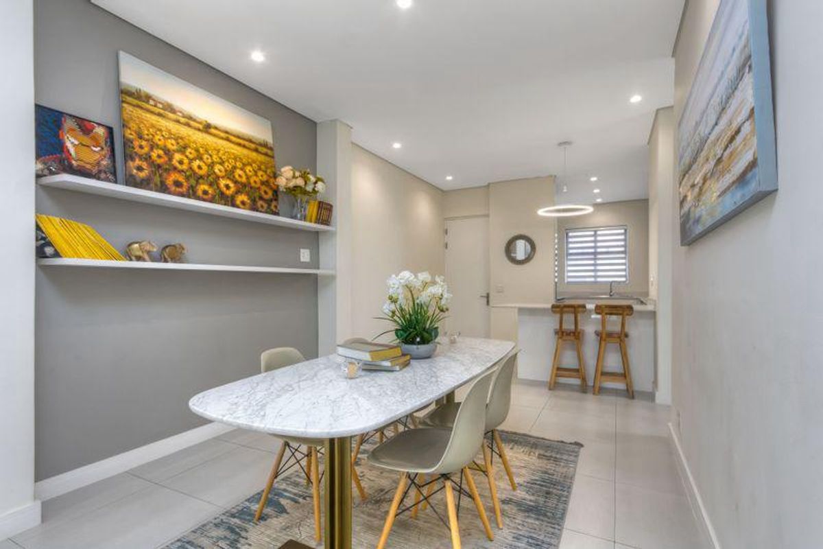 Apartment For Sale In Sandton - Photo 4