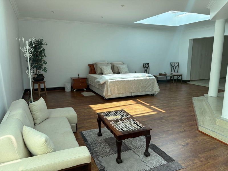 Fully Furnished Spacious Bachelor Apartment in Elfindale - Photo 2