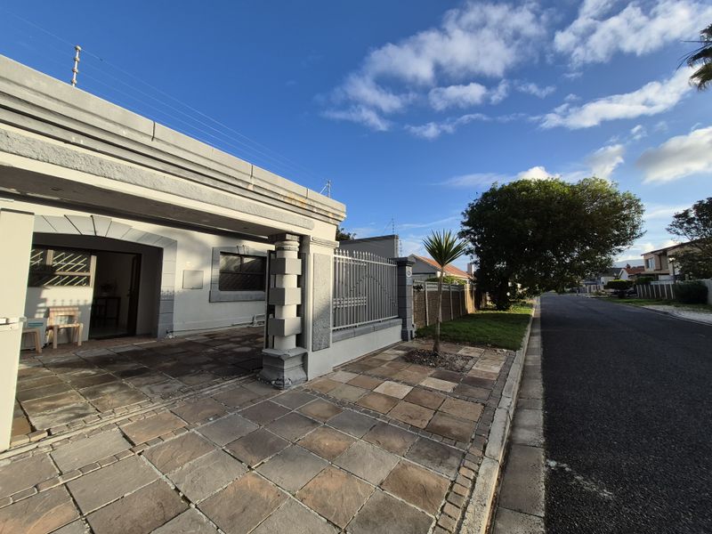 Fully Furnished Spacious Bachelor Apartment in Elfindale - Photo 1