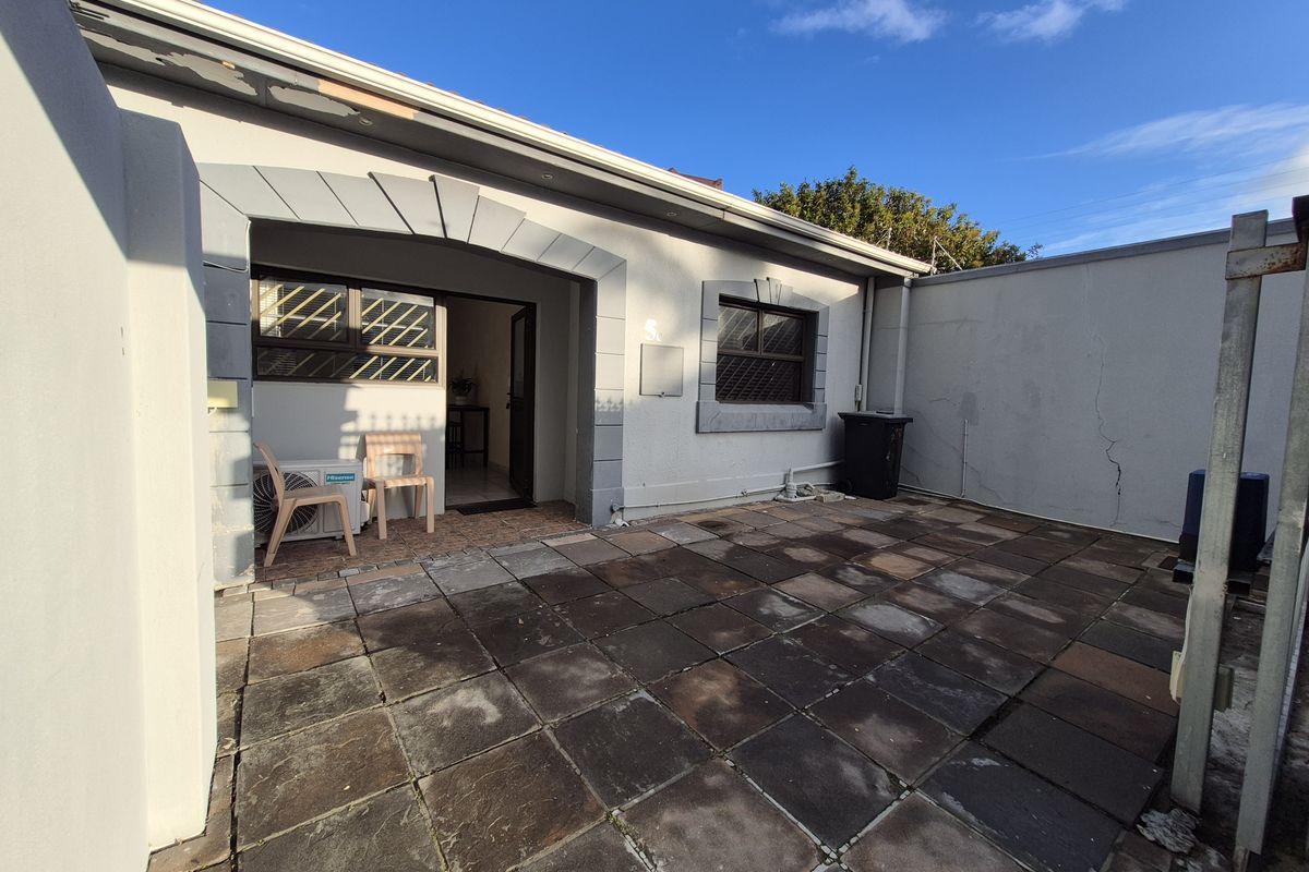 Fully Furnished Spacious Bachelor Apartment in Elfindale - Photo 2