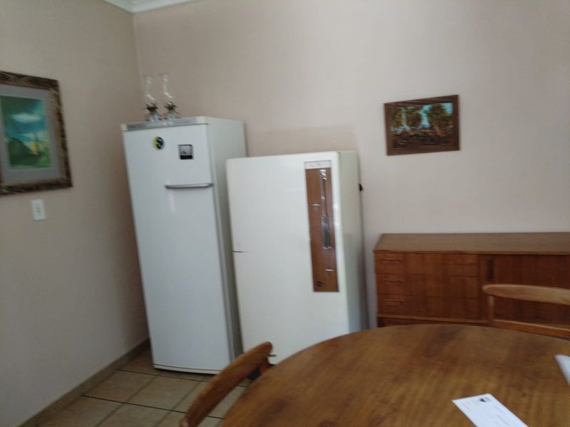 Lovely Family Home on a Spacious Erf in Birchleigh - Photo 7