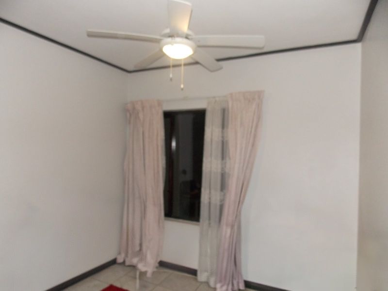 Upmarket Townhouse in Xanadu Estate - Photo 9