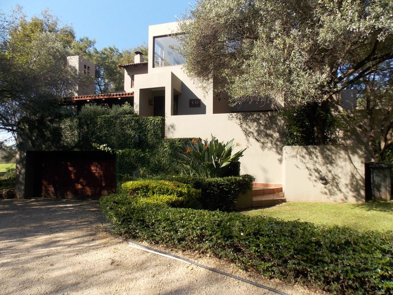 Family home to rent in Magalies Golf Estate - Photo 2