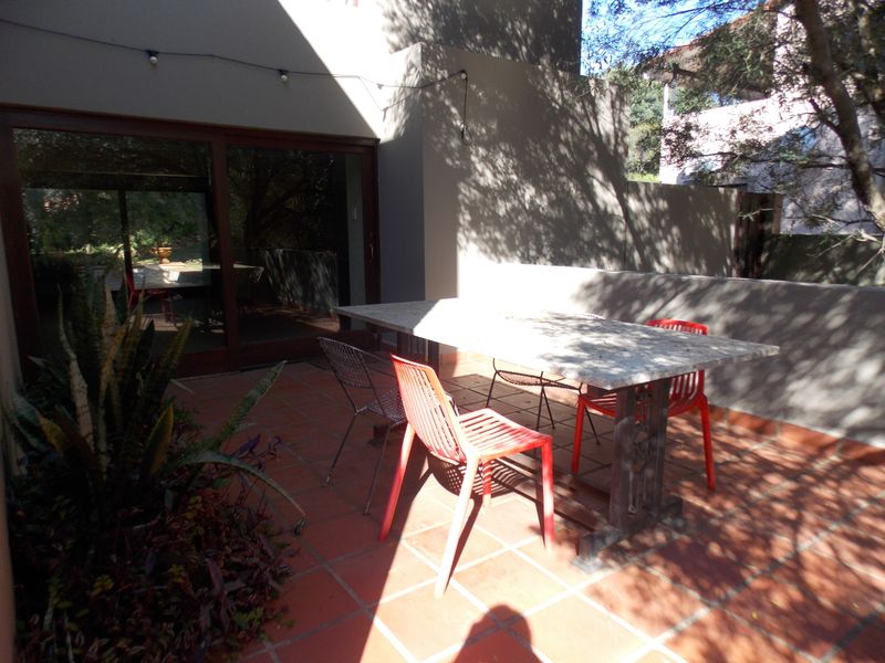Family home to rent in Magalies Golf Estate - Photo 4