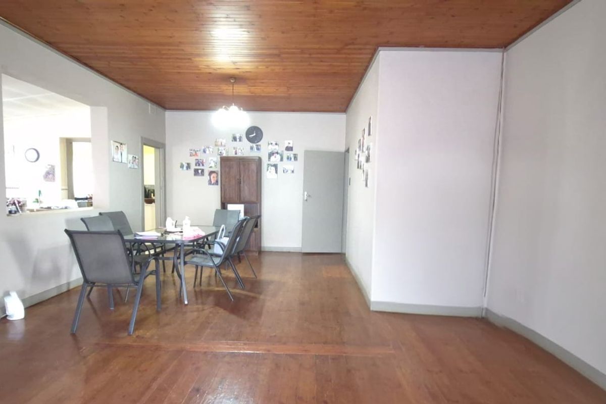 Great Family Home available in Geduld Ext 1 - Photo 5