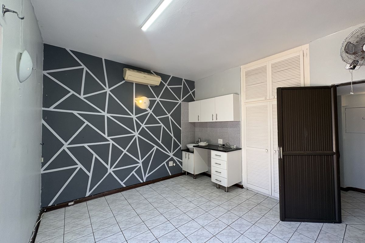 PROPERTY SHARE! PERFECT LOCATON! - Photo 4