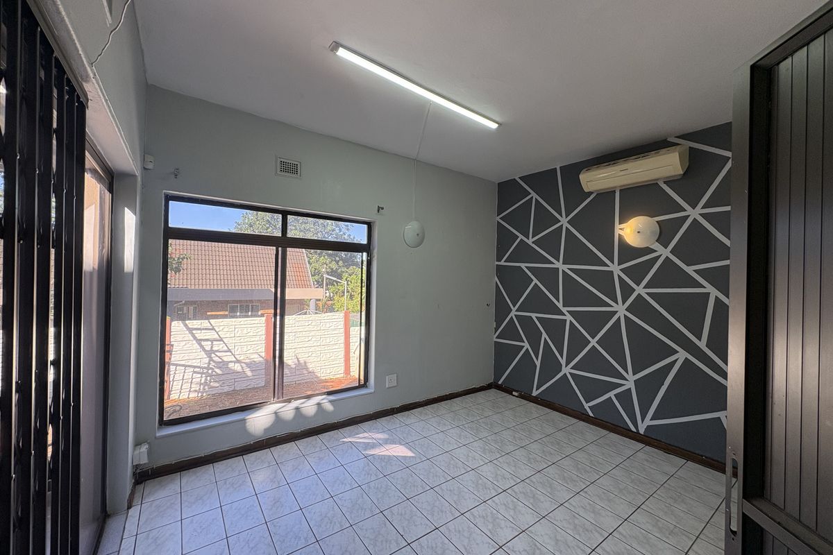 PROPERTY SHARE! PERFECT LOCATON! - Photo 2