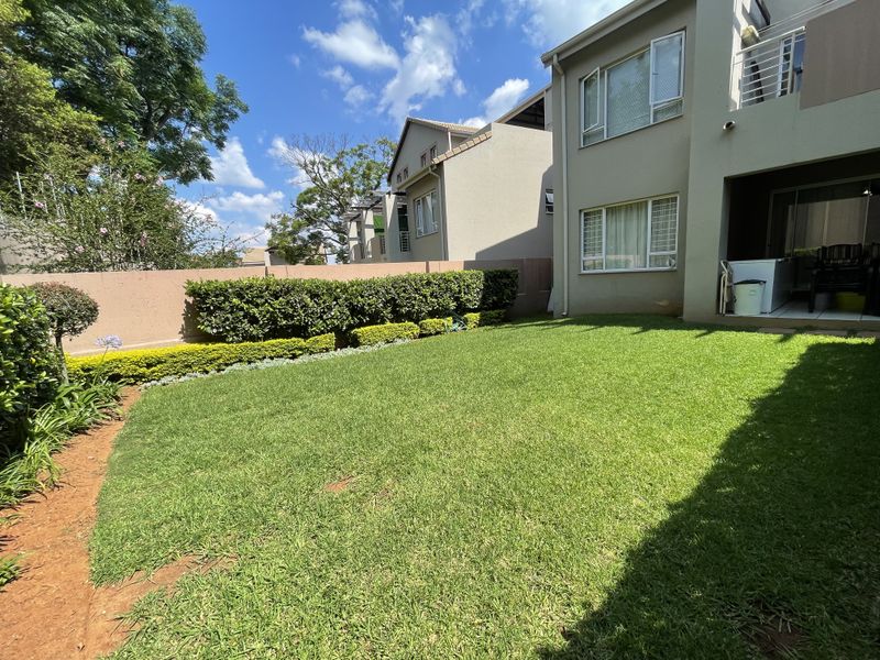 Experience sylish urban living at The Nicol in the heart of Bryanston - Photo 1