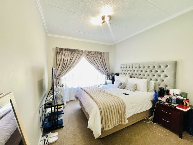 Experience sylish urban living at The Nicol in the heart of Bryanston - Photo 5