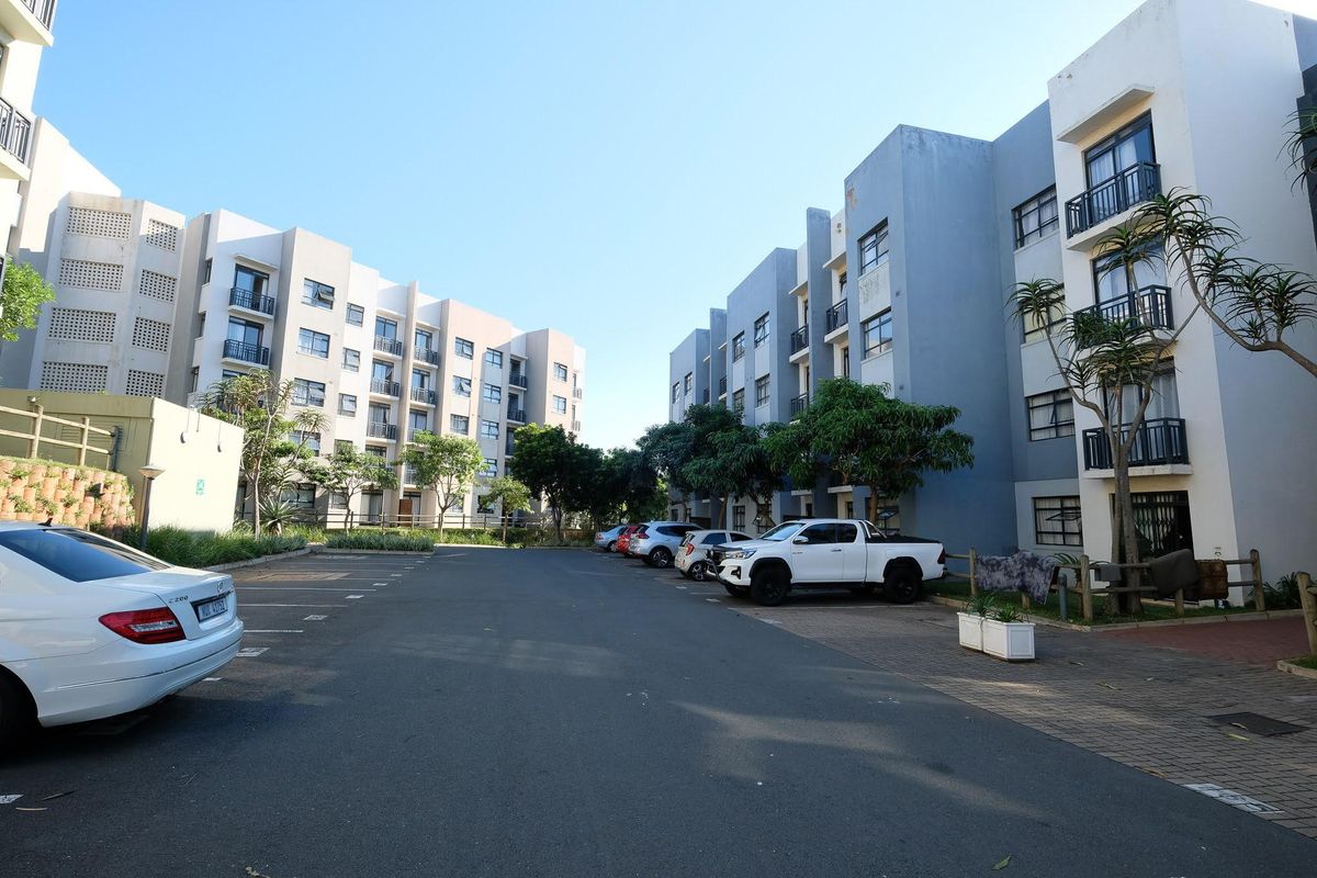 Apartment For Sale in Umhlanga Ridge - Photo 2