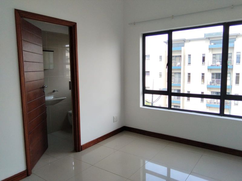 Spacious 2-Bed, 2-Bath Apartment To Let – Park Avenue - Photo 7