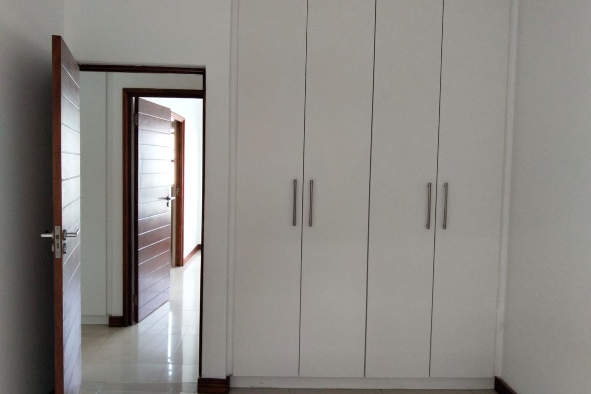 Spacious 2-Bed, 2-Bath Apartment To Let – Park Avenue - Photo 4