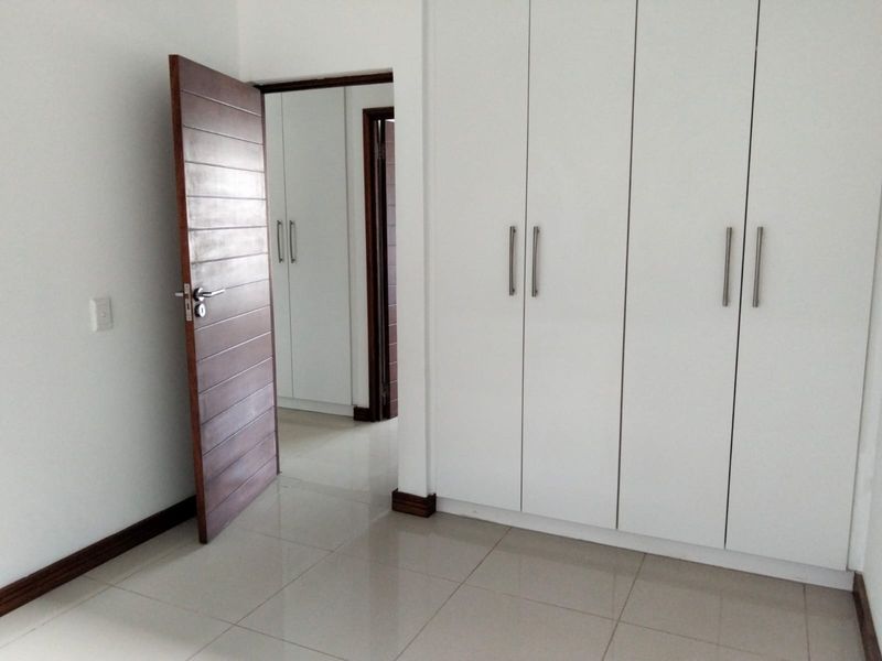 Spacious 2-Bed, 2-Bath Apartment To Let – Park Avenue - Photo 5
