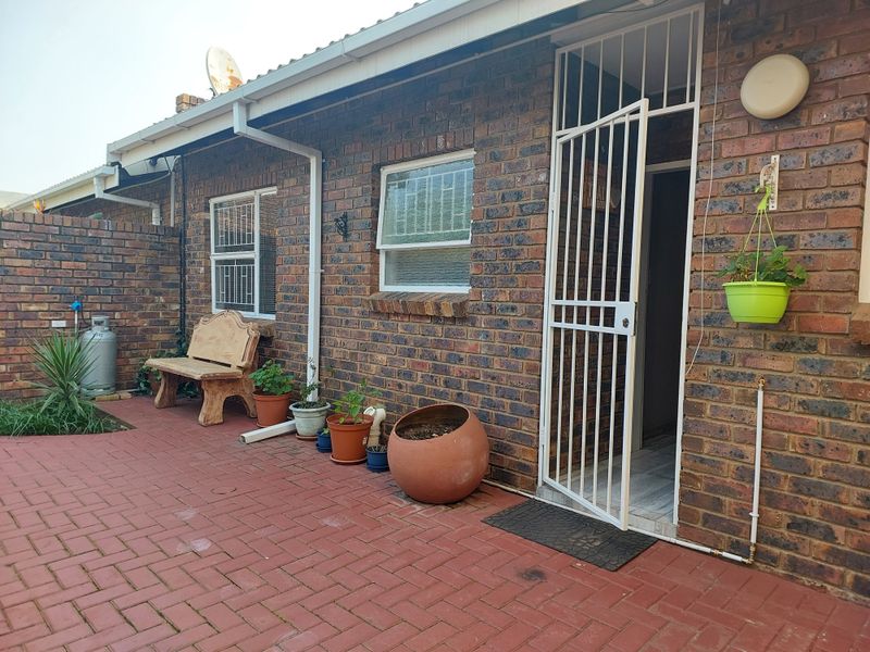 3 Bedroom Townhouse for Sale - Photo 6