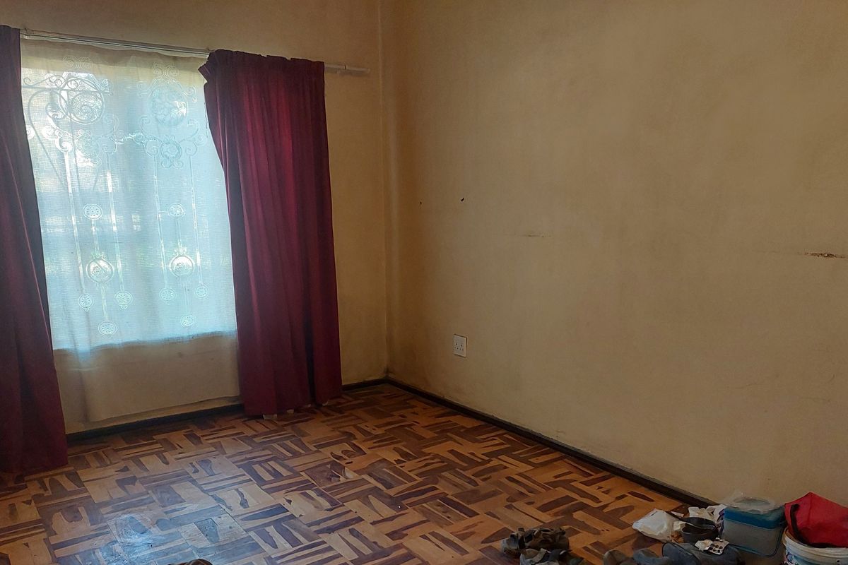 3 Bedroom House for Sale - Photo 5