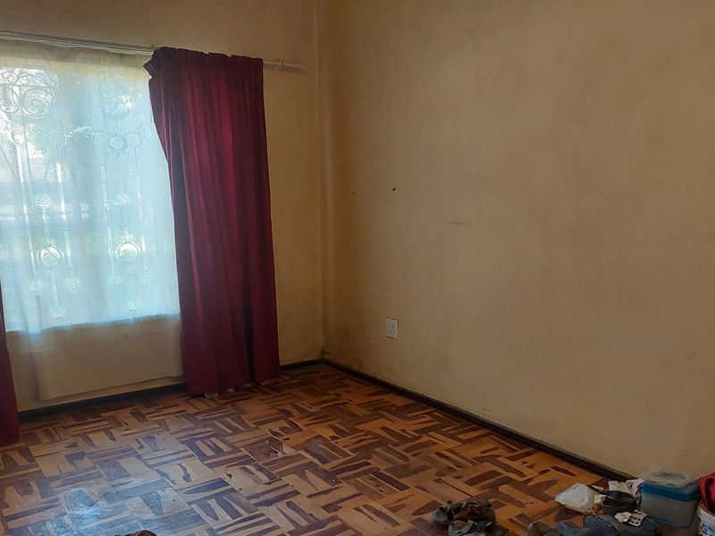3 Bedroom House for Sale - Photo 5
