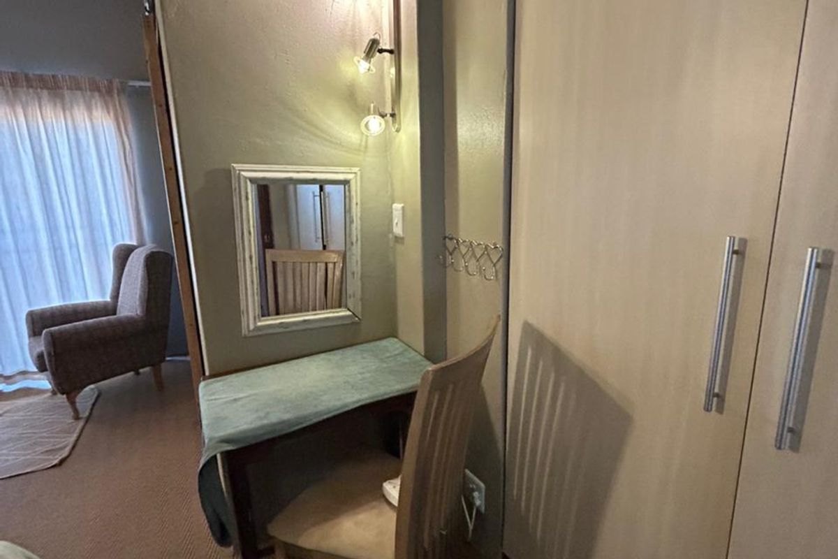 1 Bedroom Ground-Access Flat | Garage + Secure Parking | Schoemansville | R8,800 (utilities incl.) - Photo 5