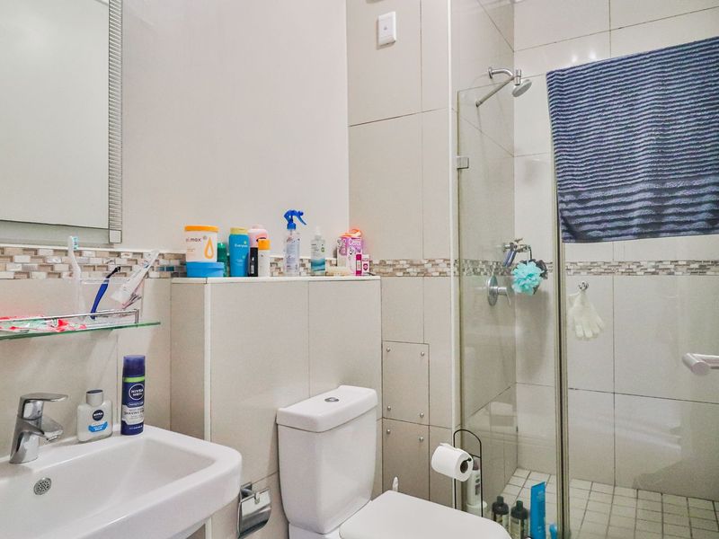 Cozy 1 bedroom apartment for sale in Umhlanga Ridge - Photo 9