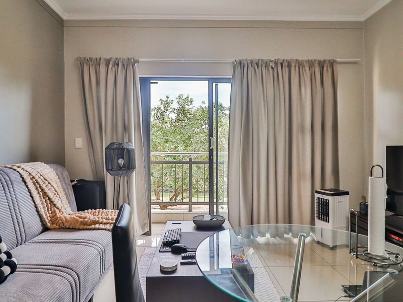 Cozy 1 bedroom apartment for sale in Umhlanga Ridge - Photo 4