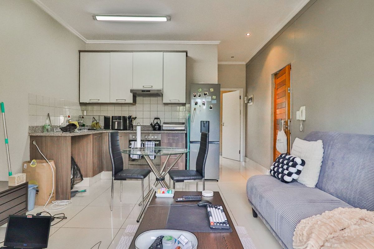 Cozy 1 bedroom apartment for sale in Umhlanga Ridge - Photo 5