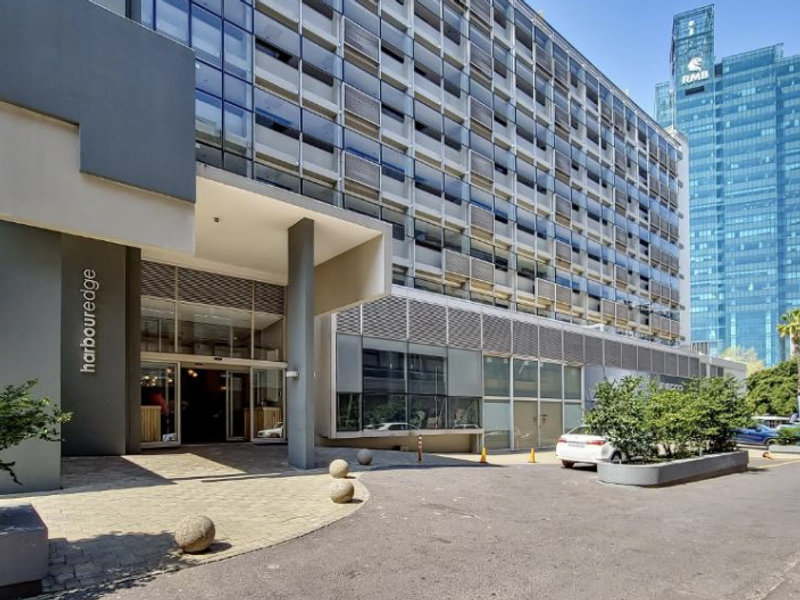Luxury Living in the Heart of De Waterkant | Fully Furnished Apartment To Let | R25,000 per month - Photo 1