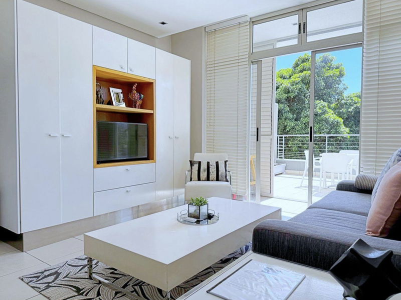 Luxury Living in the Heart of De Waterkant | Fully Furnished Apartment To Let | R25,000 per month - Photo 6