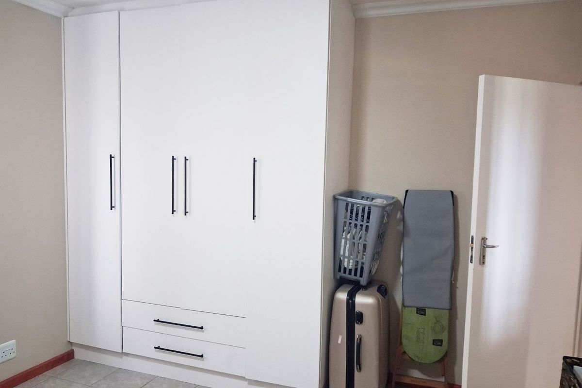 PARSONSVLEI 2 BED 1 BATH HOUSE WITH PARKING FOR RENT - Photo 5