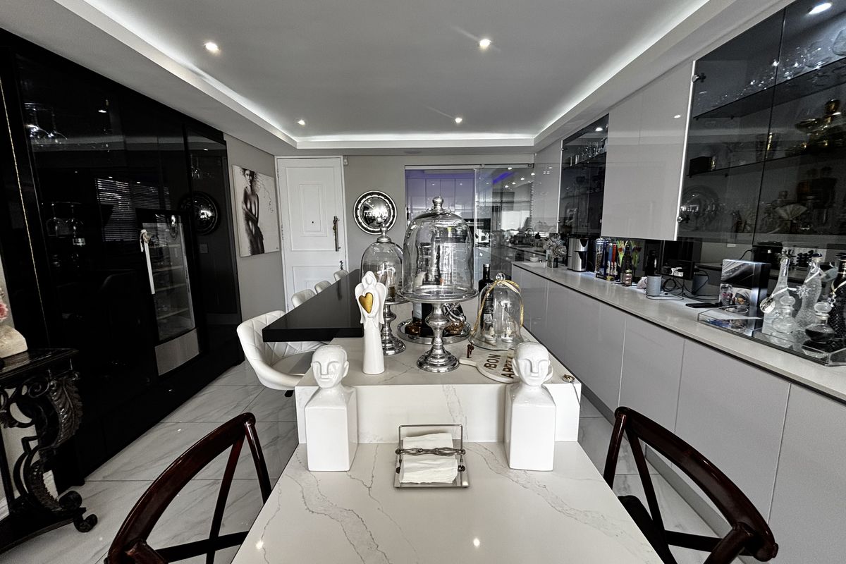 Something special 3 Bed Designer apartment - Photo 2