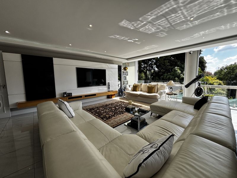 Something special 3 Bed Designer apartment - Photo 5