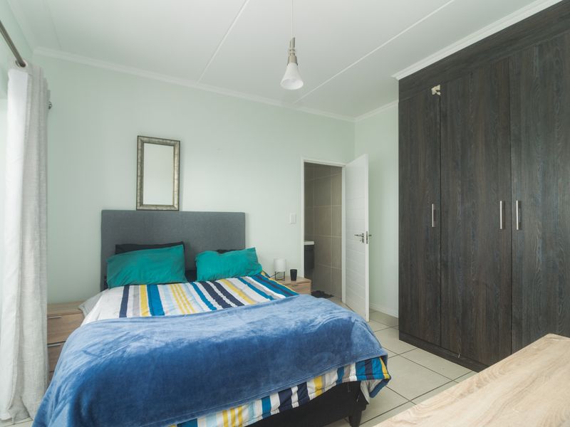 Luxury North-Facing Apartment for Sale- ( AirBnB Friendly )  | Sandown Lifestyle Estate - Photo 7
