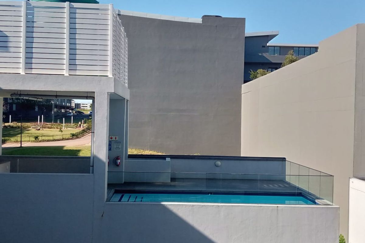 Furnished 2 Bedroom Apartment to let in Umhlanga - Photo 3