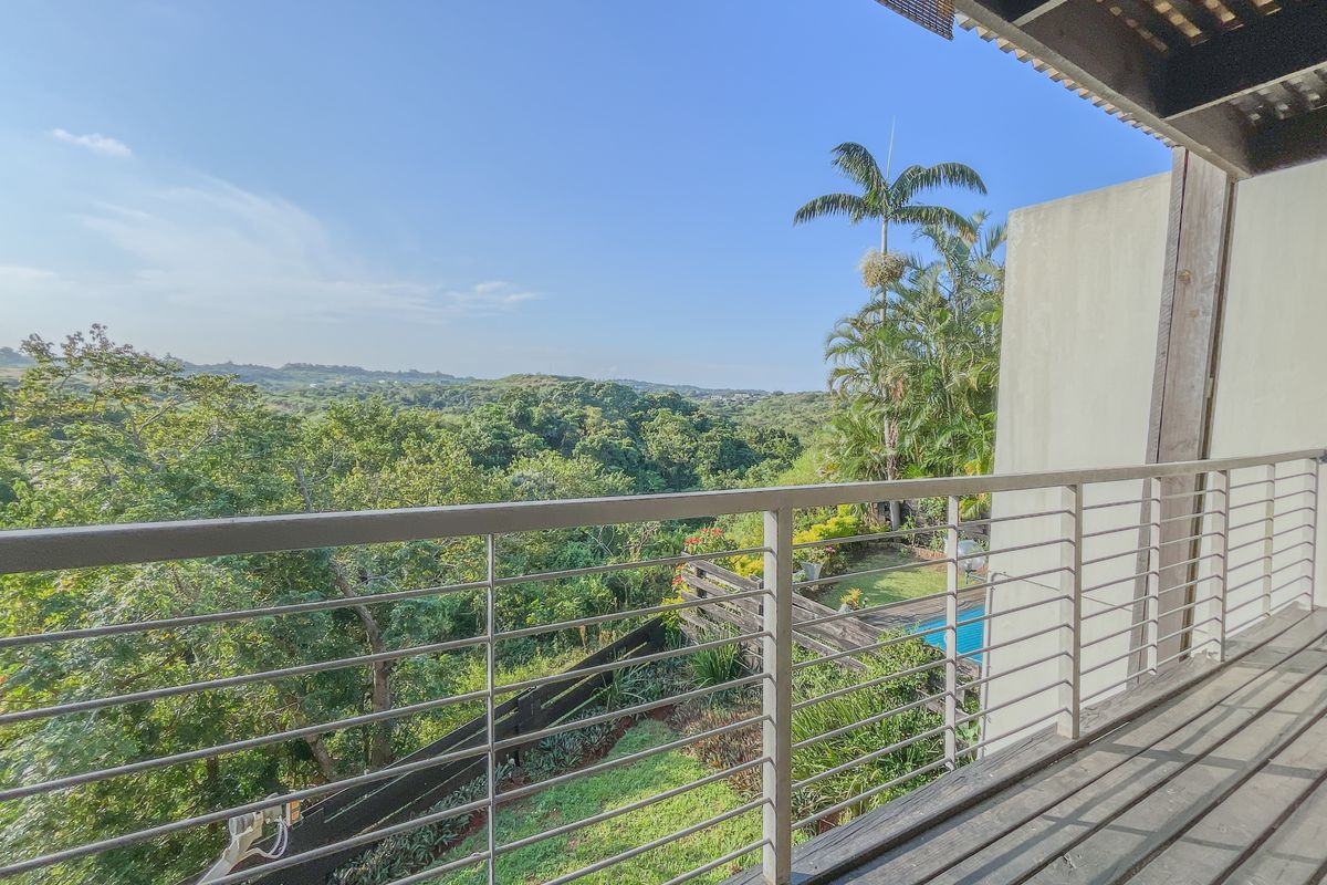 Rare 3-Bedroom Loft Opportunity Near Sheffield Beach Shoreline - Photo 3