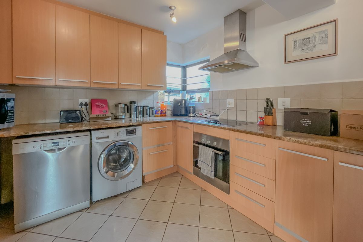 Rare 3-Bedroom Loft Opportunity Near Sheffield Beach Shoreline - Photo 5