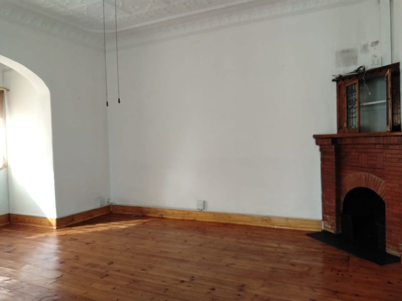 3 Bedroom House For Sale in Springs Central - Photo 5