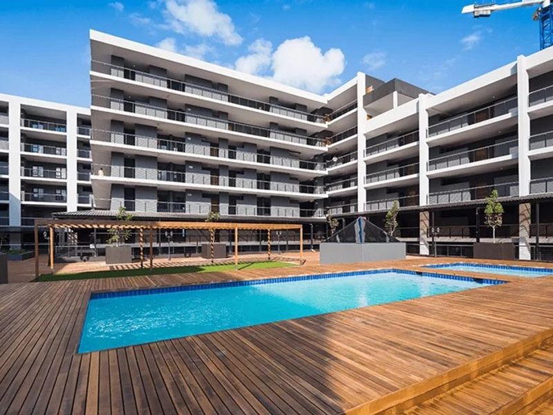 1 Bed, 1 Bath Apartment To Let - Photo 2