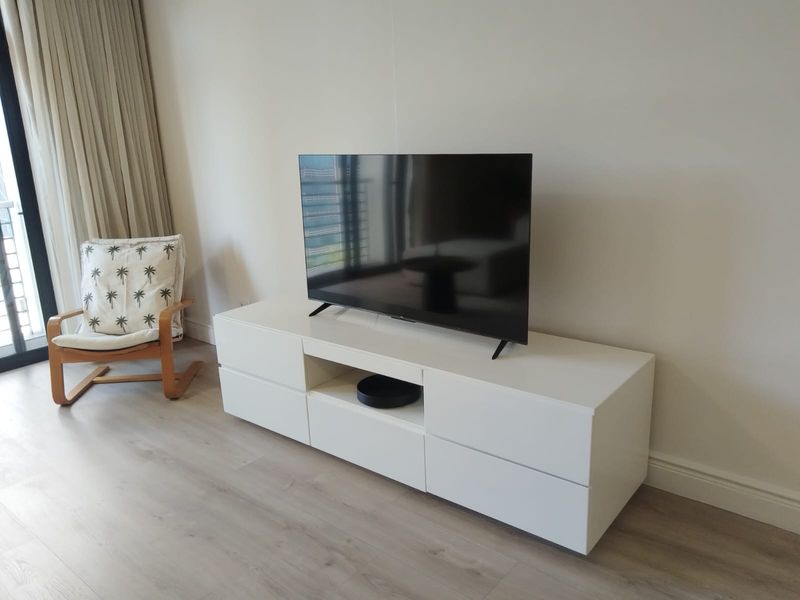 immaculate cosy fully furnished apartment - Photo 3
