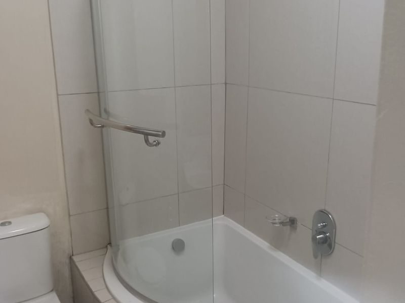 1-Bedroom Apartment for Rent In Umhlanga Ridge - Photo 9