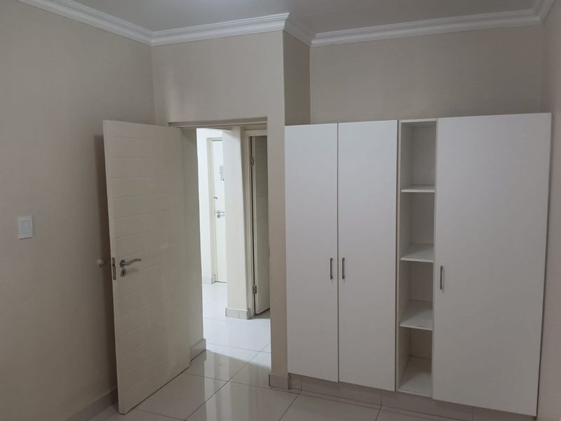 1-Bedroom Apartment for Rent In Umhlanga Ridge - Photo 6
