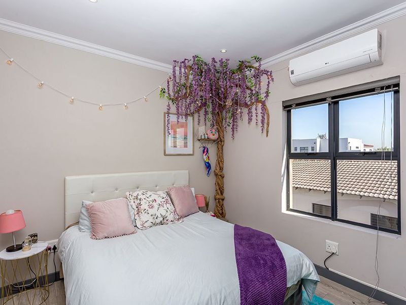 4 bedroom Family home For Sale in Parklands North - Photo 9